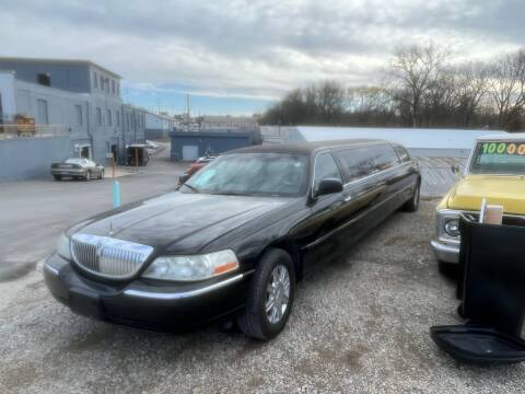 2008 Lincoln Town Car for sale at A & B AUTO SALES in Chillicothe MO