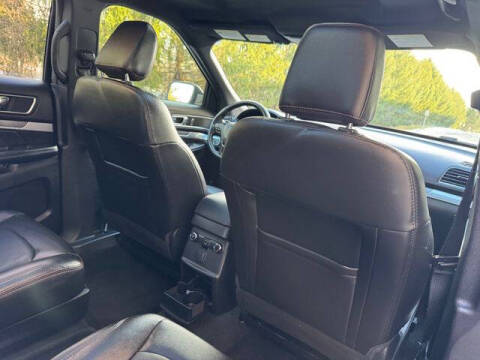 2018 Ford Explorer Sport