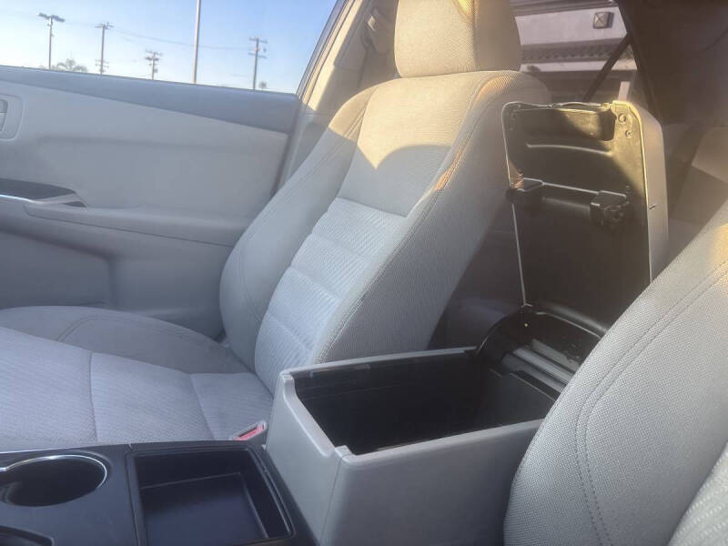 2015 Toyota Camry SE