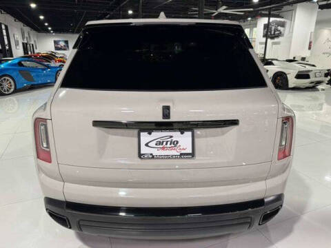 2022 Rolls-Royce Black Badge Cullinan