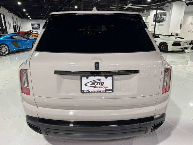 2022 Rolls-Royce Black Badge Cullinan