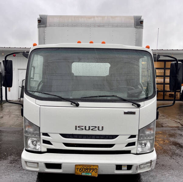 2018 Isuzu NPR