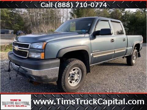 2006 Chevrolet Silverado 2500HD for sale at TTC AUTO OUTLET/TIM'S TRUCK CAPITAL & AUTO SALES INC ANNEX in Epsom NH