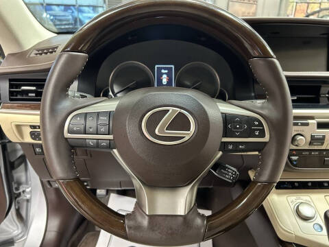 2017 Lexus ES 350