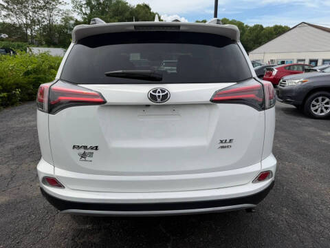2017 Toyota RAV4 XLE