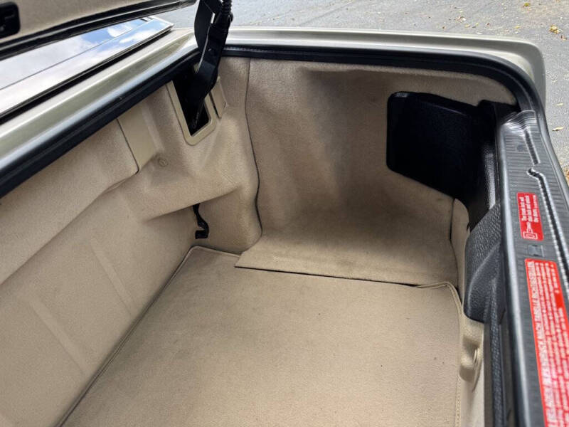 1993 Mercedes-Benz 300-Class 300 SL