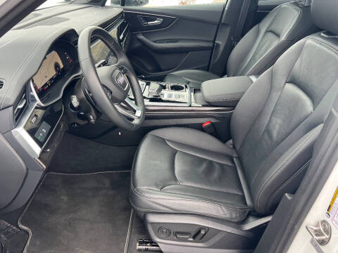 2025 Audi Q7 quattro Premium Plus 55 TFSI