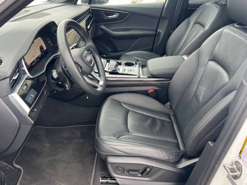 2025 Audi Q7 quattro Premium Plus 55 TFSI