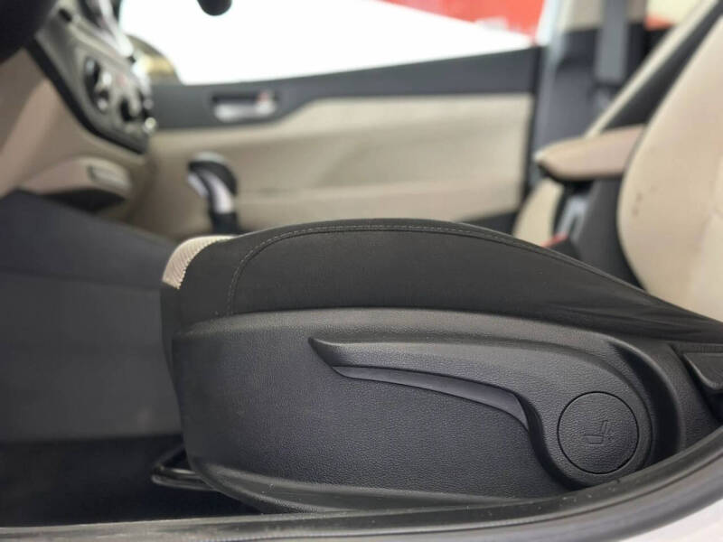 2021 Hyundai Accent