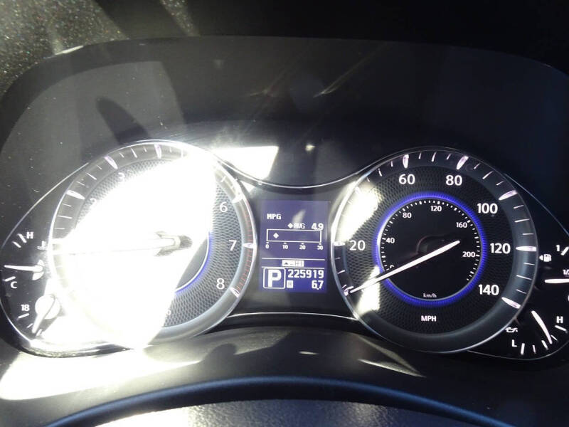 2012 Infiniti QX56