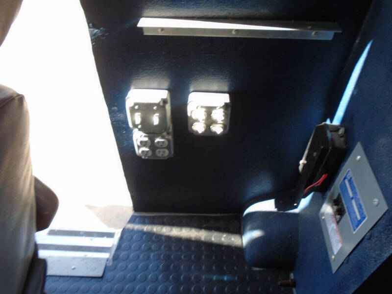 1985 Ford E-350 Super