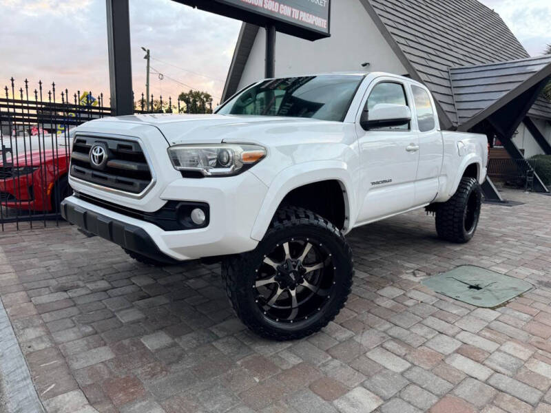 2017 Toyota Tacoma