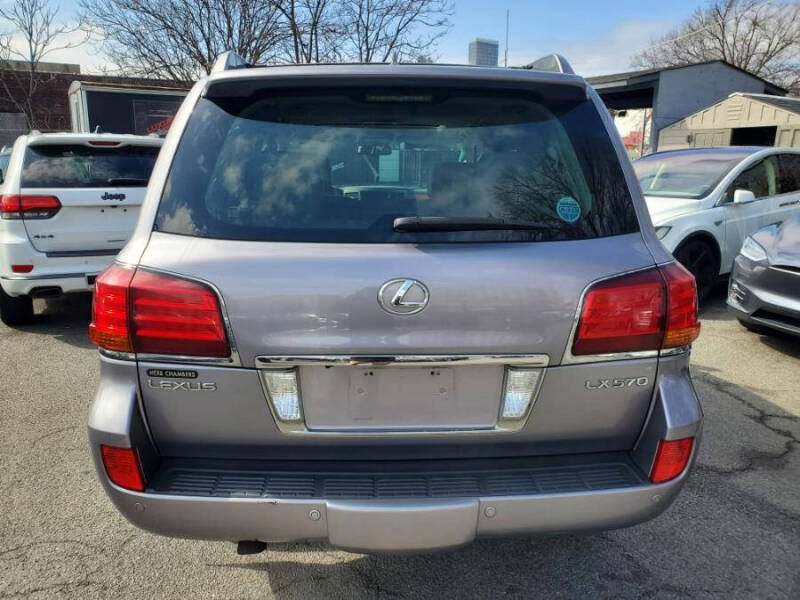 2008 Lexus LX 570