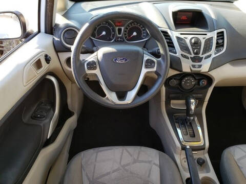 2012 Ford Fiesta SE
