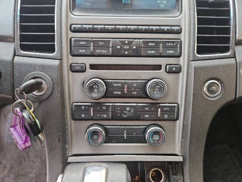 2011 Ford Taurus SEL