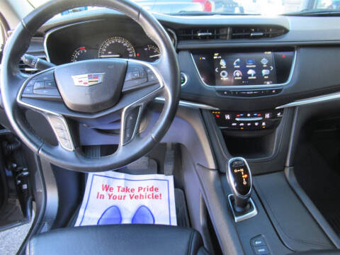 2018 Cadillac XT5 Luxury