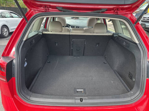 2017 Volkswagen Golf SportWagen TSI S