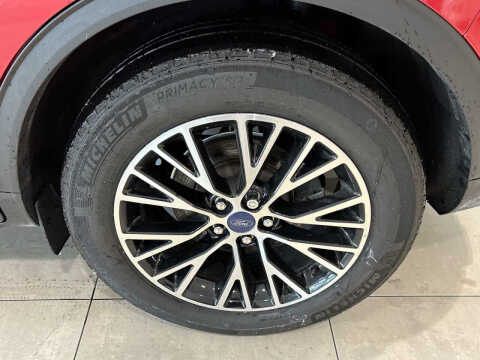 2022 Ford Escape Plug-In Hybrid Titanium