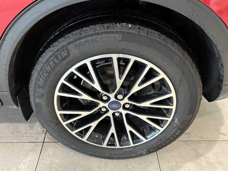 2022 Ford Escape Plug-In Hybrid Titanium