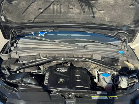 2015 Audi Q5 2.0T quattro Premium Plus