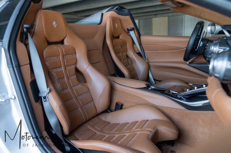 2022 Ferrari 812 GTS