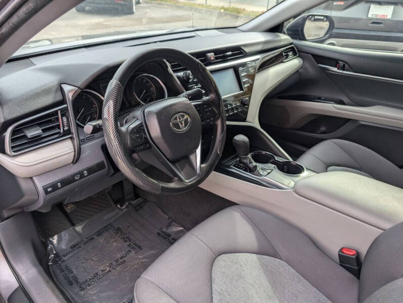 2019 Toyota Camry LE