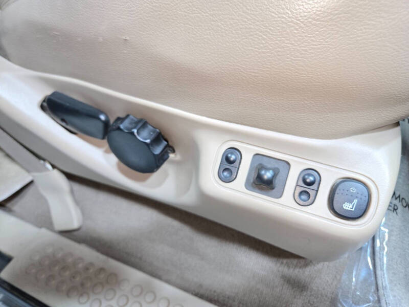 2004 Ford Excursion Limited