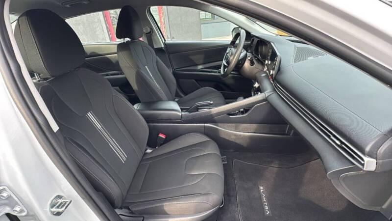 2021 Hyundai Elantra