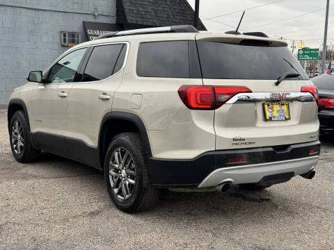 2017 GMC Acadia SLT-1