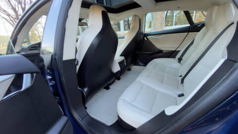 2017 Tesla Model S 75D