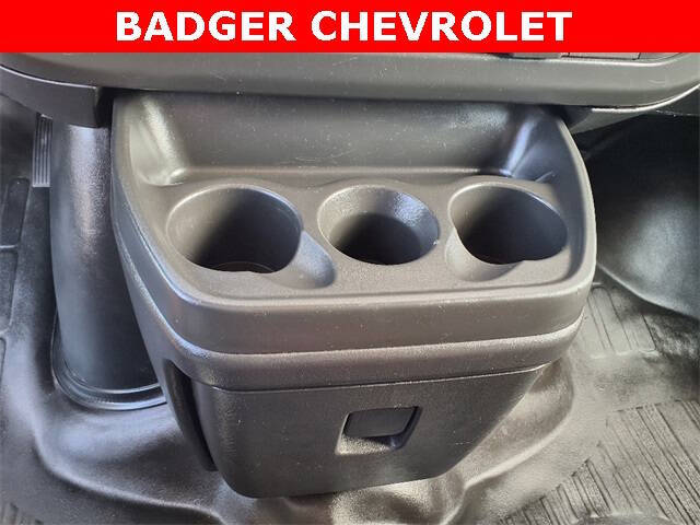 2023 Chevrolet Express 2500