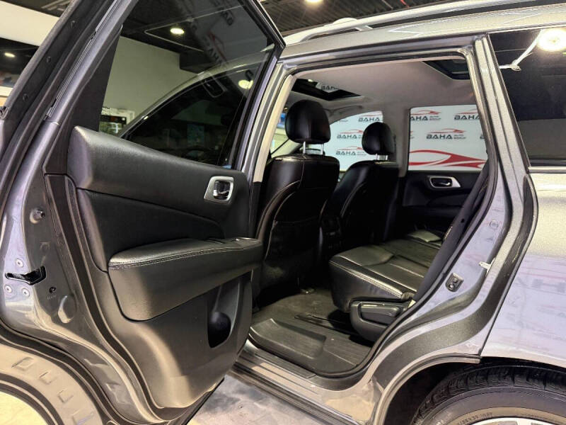 2020 Nissan Pathfinder Platinum