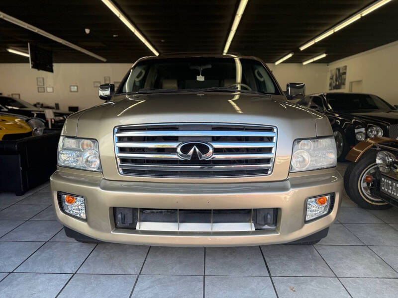 2005 INFINITI QX56 Base's photo