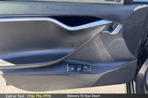 2015 Tesla Model S 85D