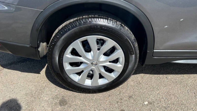 2017 Nissan Rogue S