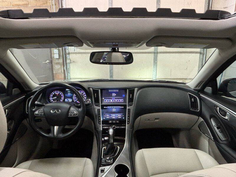 2017 Infiniti Q50 3.0T Premium