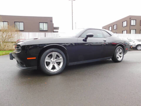 2015 Dodge Challenger SXT