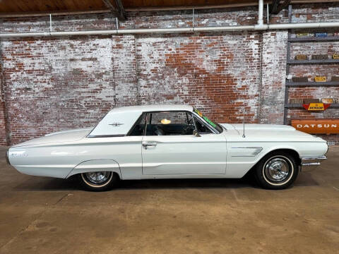 1965 Ford Thunderbird