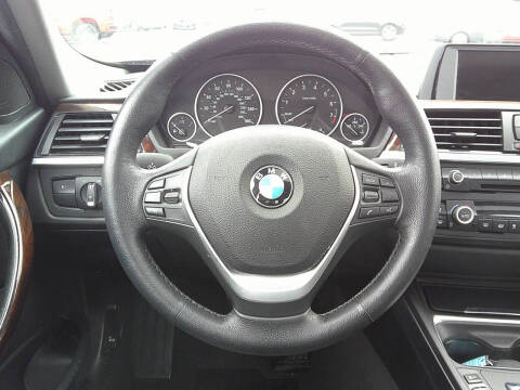 2015 BMW 3 Series 328i xDrive