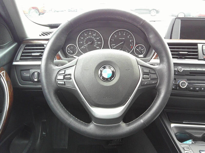 2015 BMW 3 Series 328i xDrive