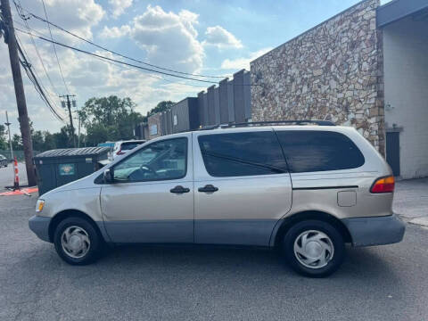 2000 Toyota Sienna