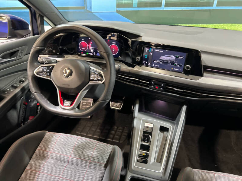 2022 Volkswagen Golf GTI S