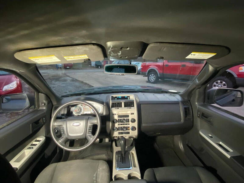 2010 Ford Escape XLT