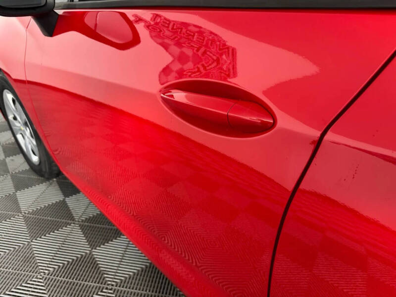 2018 Chevrolet Cruze LS Auto