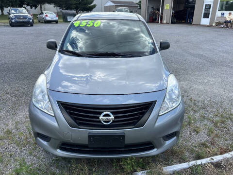 2014 Nissan Versa 1.6 S