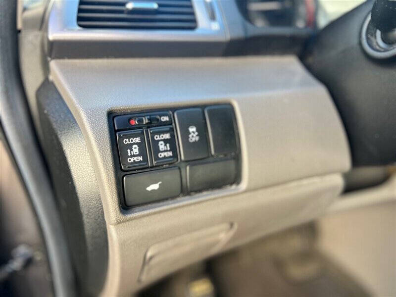 2012 Honda Odyssey EX-L w/DVD