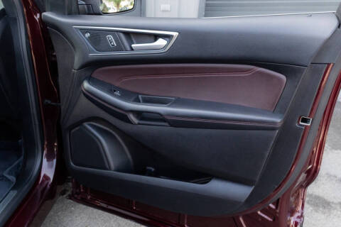2021 Ford Edge Titanium
