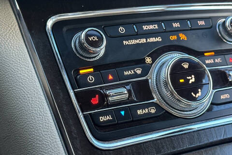 2017 Lincoln Continental Select