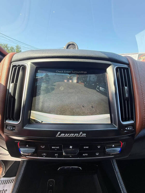 2018 Maserati Levante