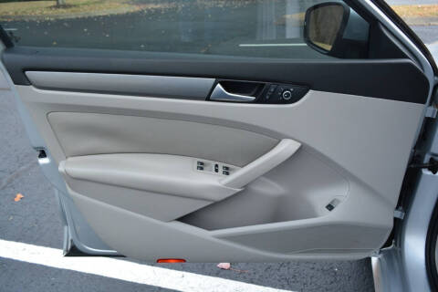 2014 Volkswagen Passat 2.0L TDI SE